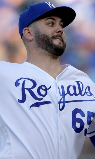 Royals can't crack Mets' deGrom, falling 4-1